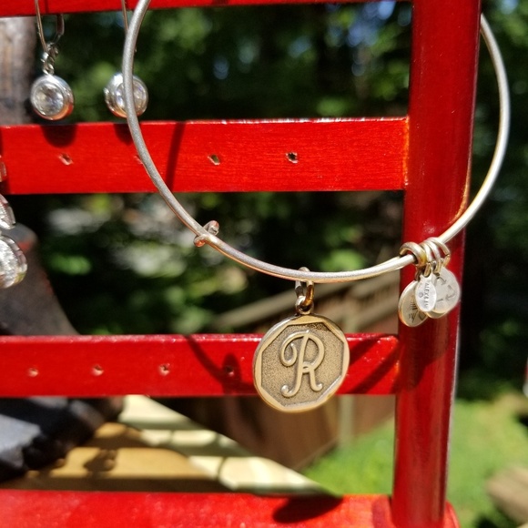 Alex Ani "R" Bangle Bracelet - Picture 1 of 2